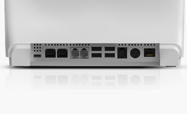 豊富なインターフェース